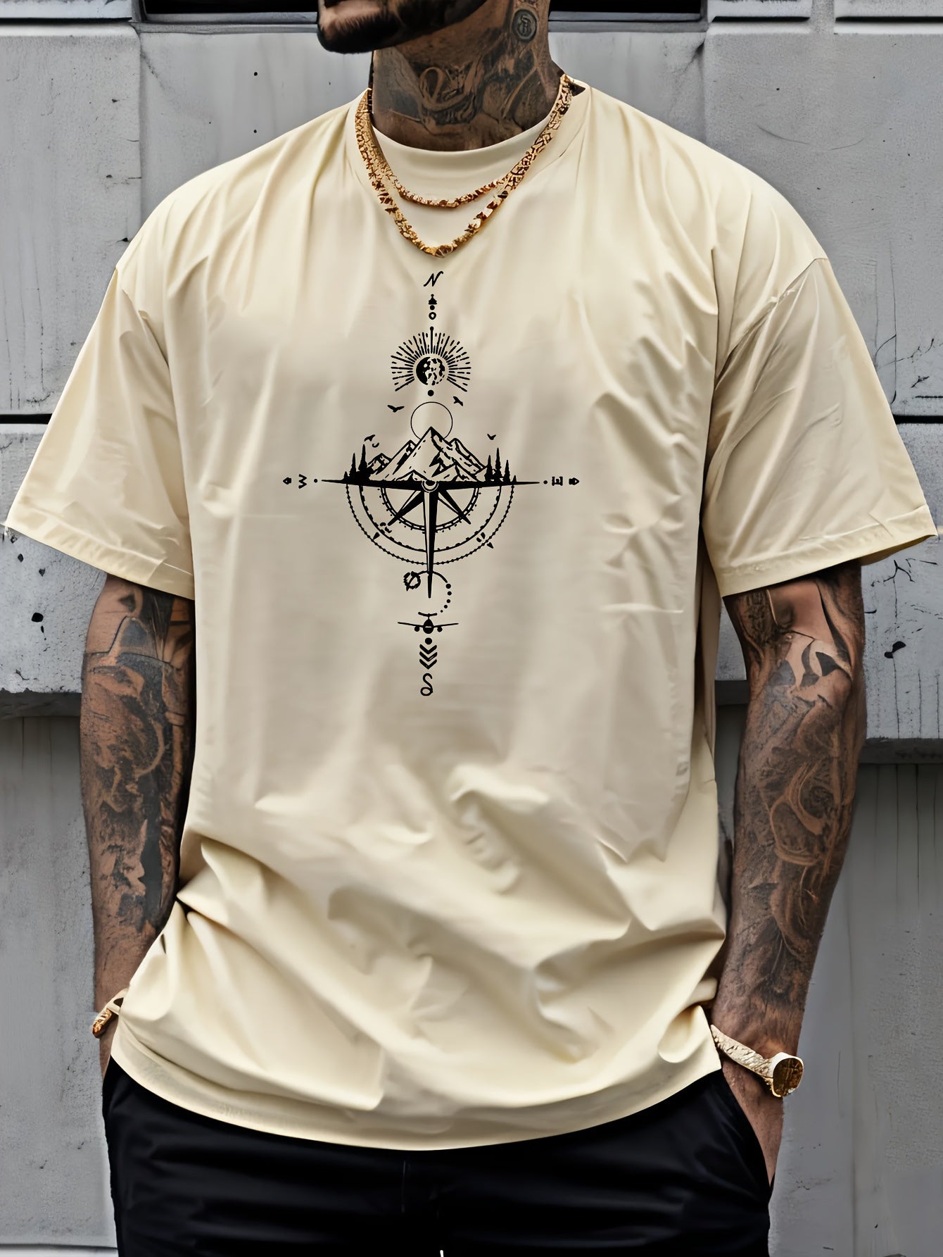 Oversized Relaxed Vintage Compass Tee