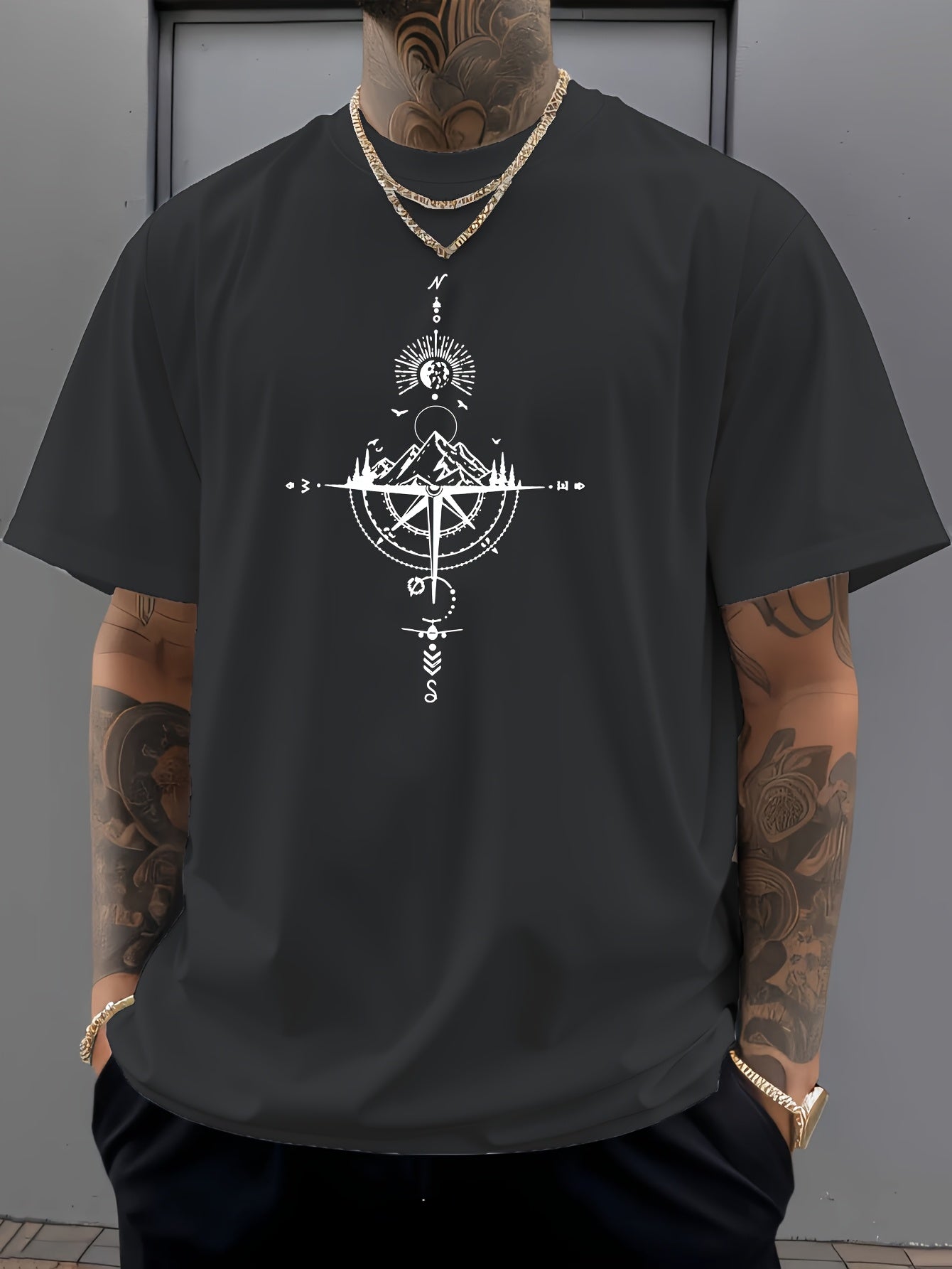 Oversized Relaxed Vintage Compass Tee